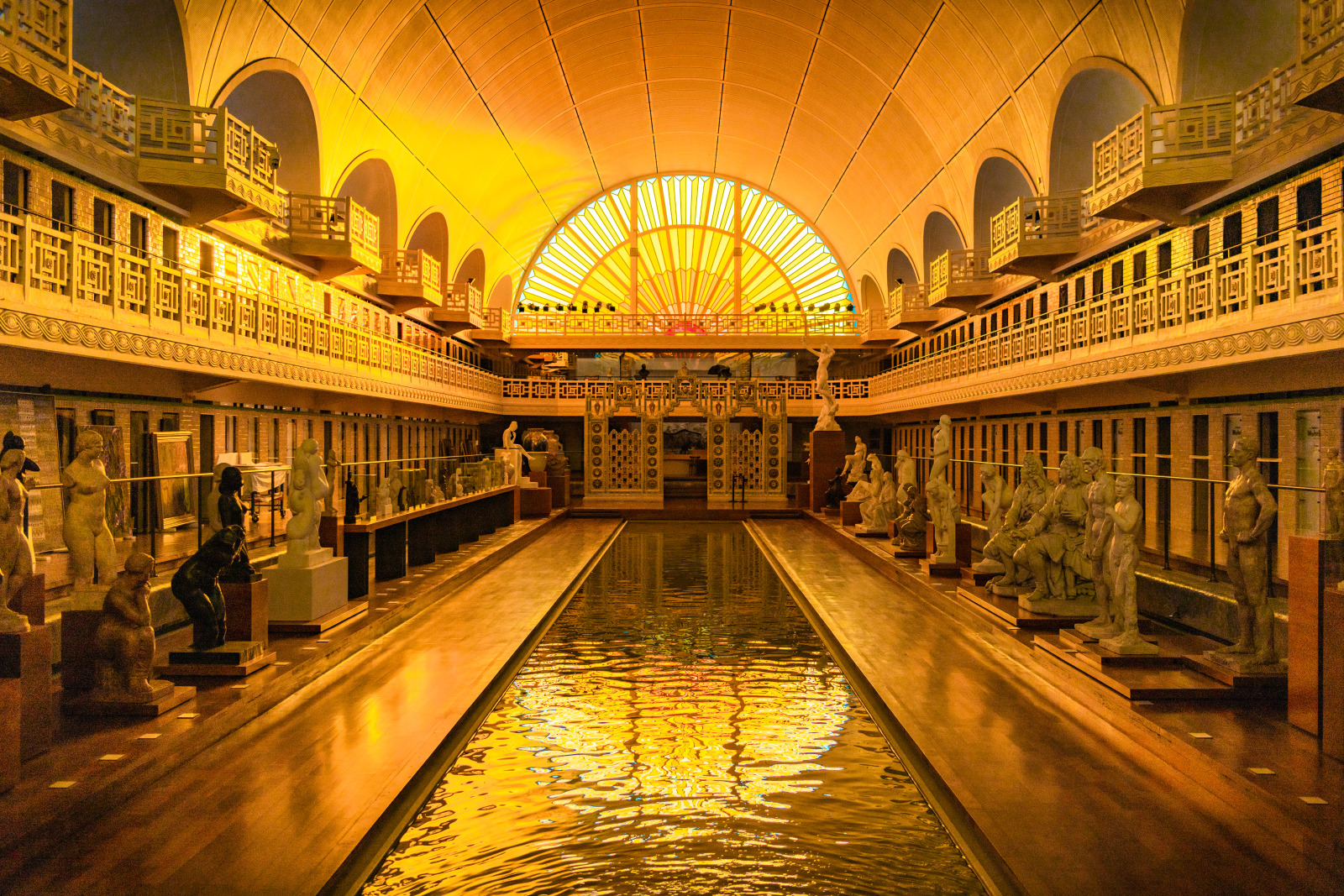 Verrière du Musée La Piscine à Roubaix