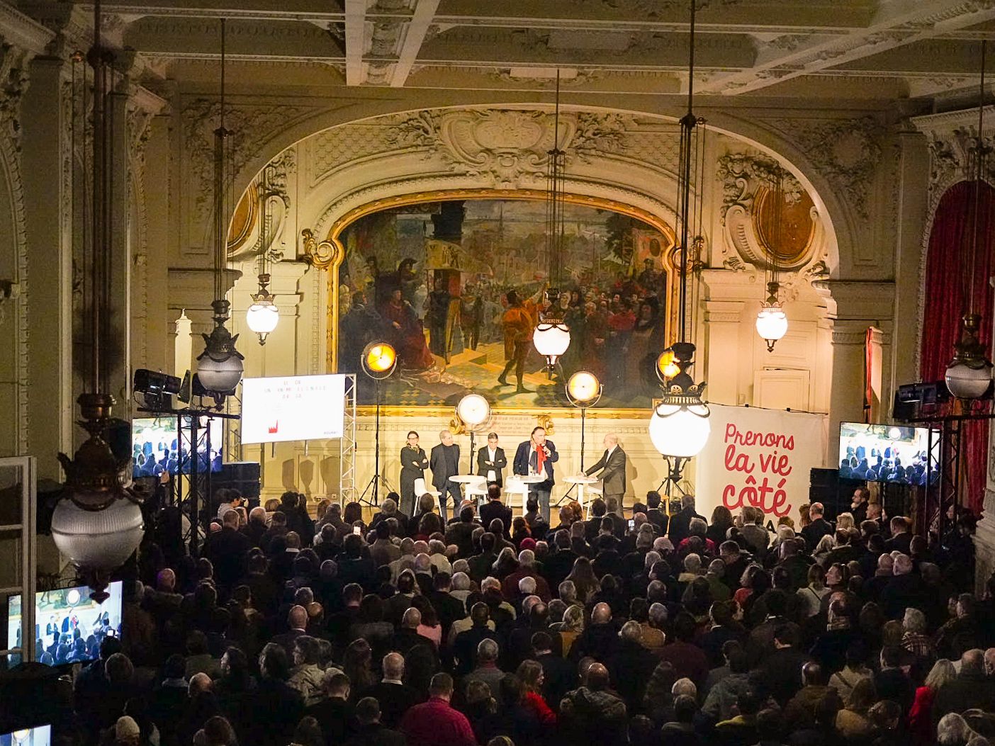 Vœux 2025 : soyons positifs, soyons Roubaix !